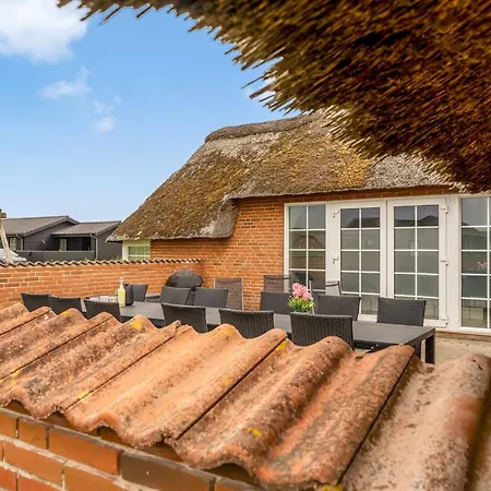 Holiday home Hildegard - 50m From The Sea By Interhome Harboor